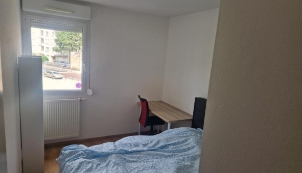 Logement tudiant Studio à Vnissieux (69200)