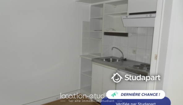 Logement tudiant Studio à Versailles (78000)