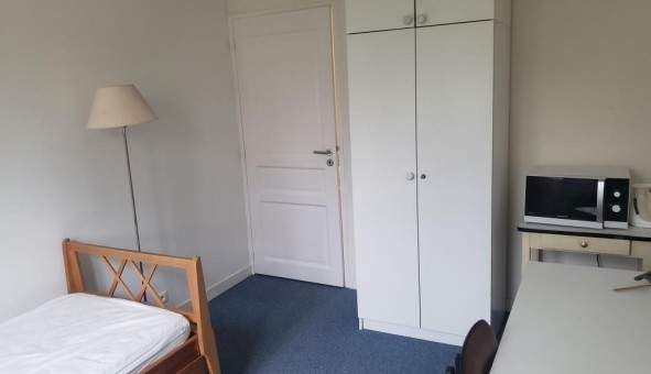 Logement tudiant Studio à Versailles (78000)