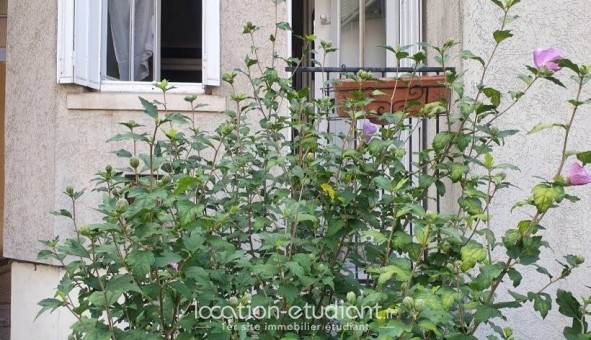 Logement tudiant Studio à Versailles (78000)