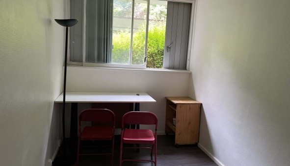 Logement tudiant Studio à Ville d'Avray (92410)