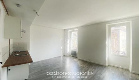 Logement tudiant Studio à Villecroze (83690)