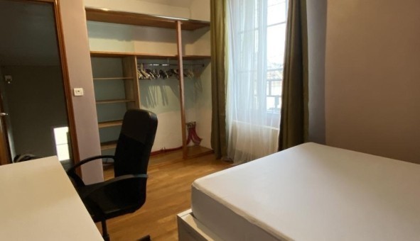 Logement tudiant Studio à Villeneuve Saint Georges (94190)