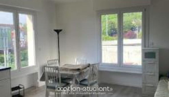 Logement tudiant Studio à Villeneuve le Roi (94290)