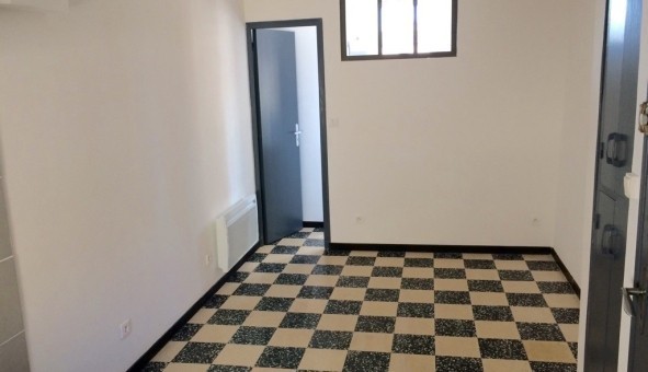 Logement tudiant Studio à Villeneuve ls Avignon (30400)