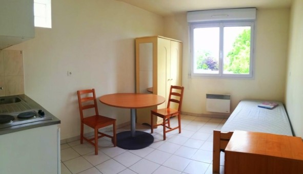 Logement tudiant Location Studio Vide Vitry sur Seine (94400)