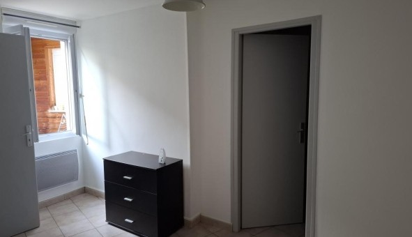 Logement tudiant T2 à Agen (47000)