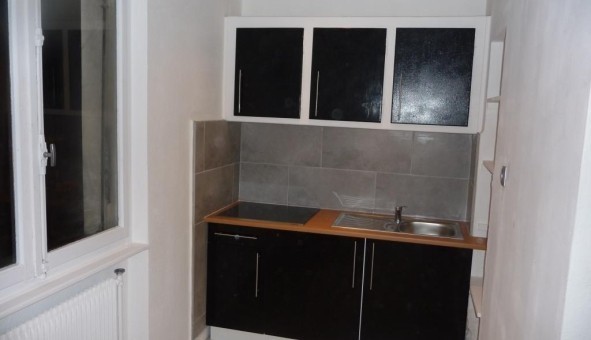 Logement tudiant Location T2 Vide Ambilly (74100)