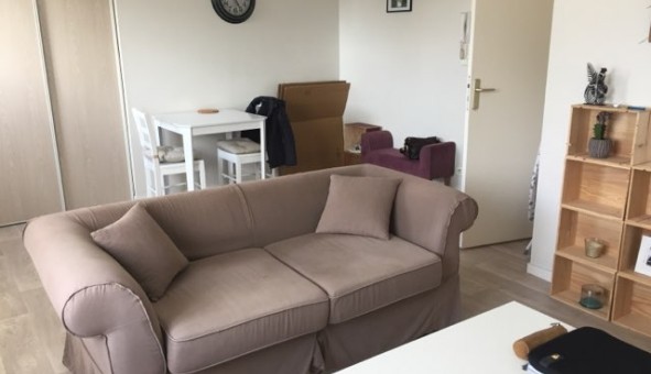 Logement tudiant Location T2 Vide Angers (49000)