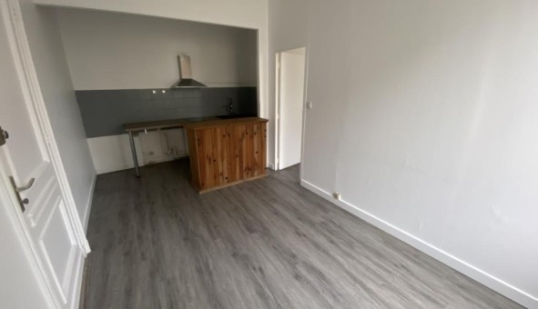 Logement tudiant T2 à Anglade (33390)