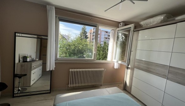 Logement tudiant T2 à Annecy (74000)