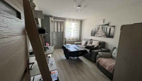 Logement tudiant T2 à Annecy (74000)