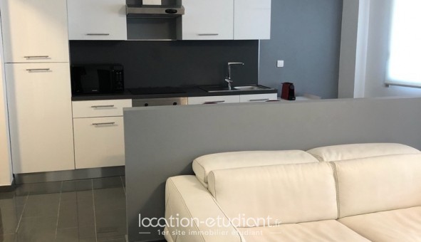 Logement tudiant T2 à Antibes (06160)