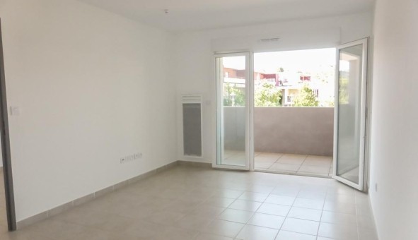 Logement tudiant Location T2 Vide Aramon (30390)