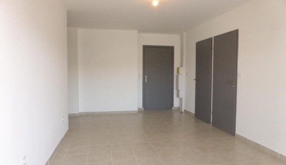 Logement tudiant T2 à Aramon (30390)