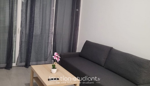 Logement tudiant T2 à Arles (13200)