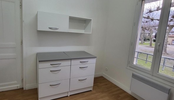 Logement tudiant T2 à Arx (40310)