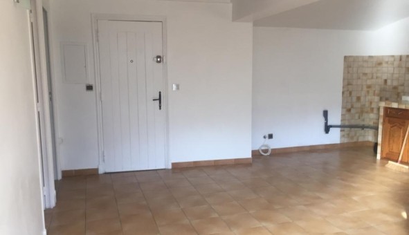 Logement tudiant T2 à Belvdre (06450)