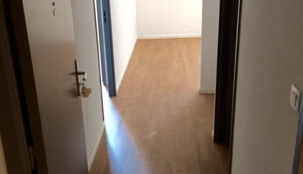 Logement tudiant T2 à Chteauneuf du Pape (84230)