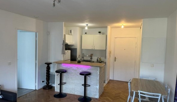 Logement tudiant T2 à Chtenay Malabry (92290)