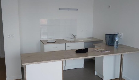 Logement tudiant Location T2 Vide Clamart (92140)