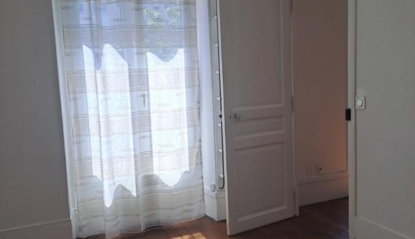 Logement tudiant T2 à Clichy (92110)