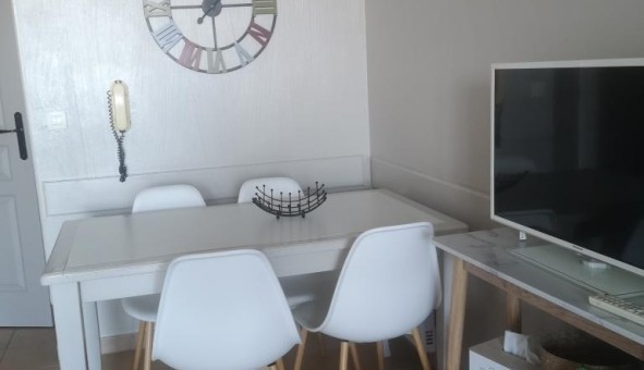 Logement tudiant T2 à Cogolin (83310)