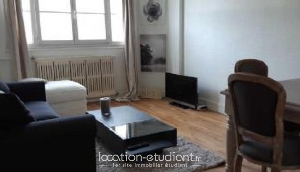 Logement tudiant T2 à Courbevoie (92400)