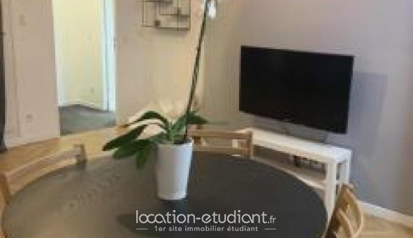 Logement tudiant T2 à Courbevoie (92400)