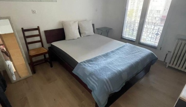 Logement tudiant T2 à Courbevoie (92400)