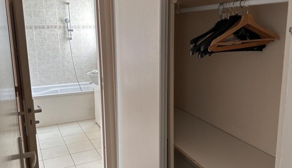 Logement tudiant T2 à Crteil (94000)