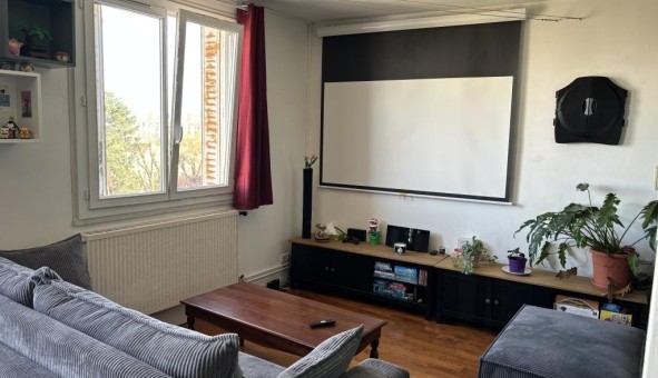 Logement tudiant T2 à Dijon (21000)