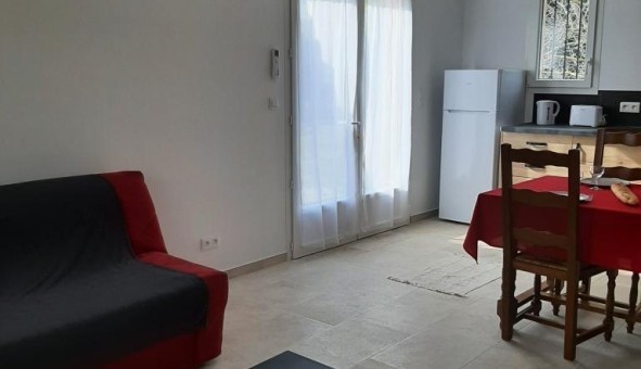 Logement tudiant T2 à Eygalires (13810)