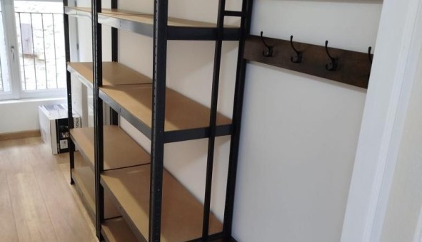 Logement tudiant T2 à Gatuzires (48150)