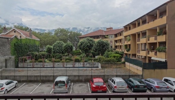 Logement tudiant T2 à Grenoble (38000)