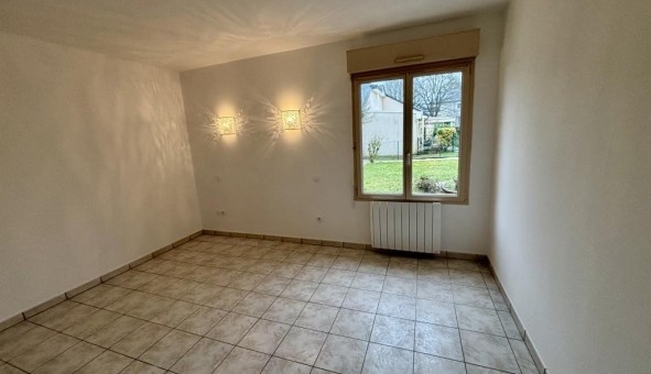 Logement tudiant T2 à Juign sur Loire (49610)