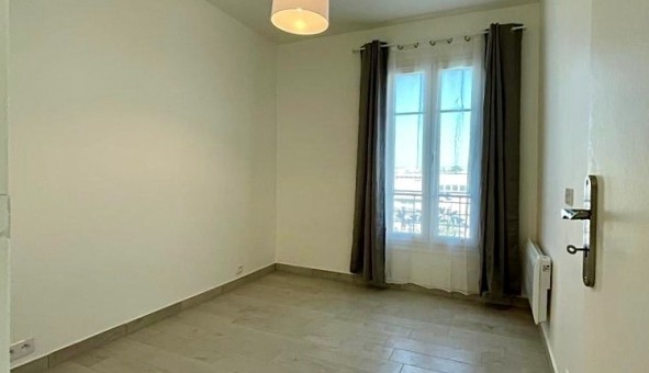 Logement tudiant T2 à Le Bourget (93350)