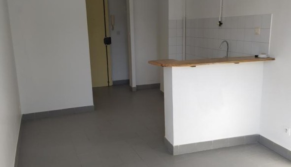 Logement tudiant T2 à Le Pr Saint Gervais (93310)