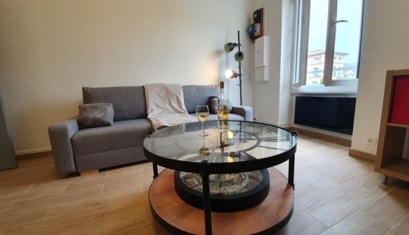 Logement tudiant Location T2 Vide Les Aires (34600)