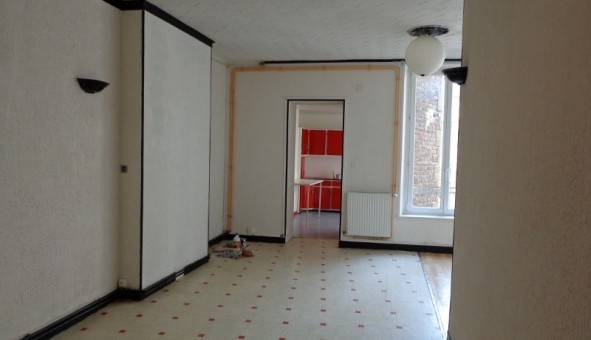 Logement tudiant Location T2 Vide Les Ayvelles (08000)