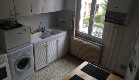 Logement tudiant T2 à Lyon 8me arrondissement (69008)