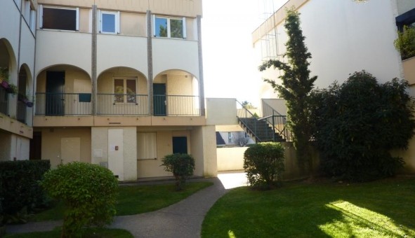 Logement tudiant T2 à Montigny le Bretonneux (78180)