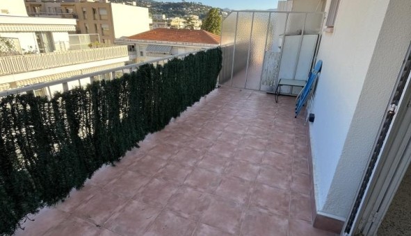 Logement tudiant T2 à Nice (06100)