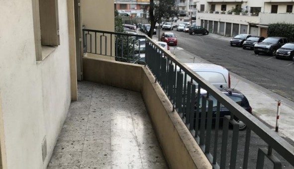 Logement tudiant T2 à Nice (06100)