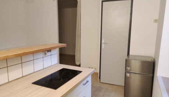 Logement tudiant T2 à Nmes (30000)