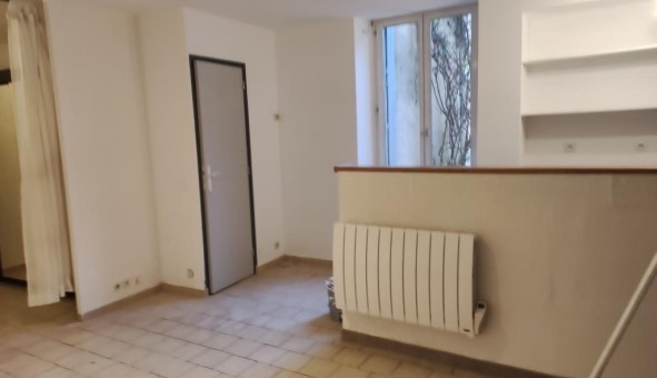 Logement tudiant T2 à Nmes (30000)