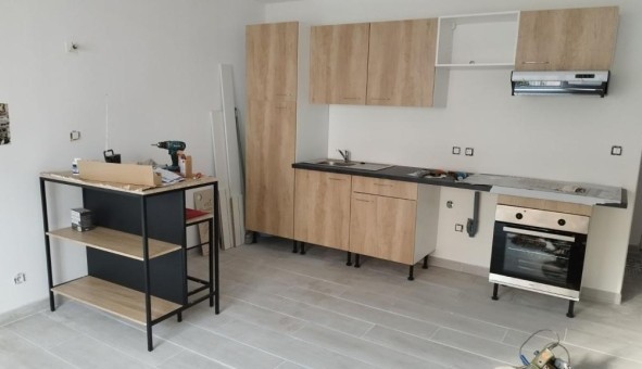 Logement tudiant T2 à Orange (84100)