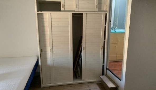 Logement tudiant T2 à Orange (84100)