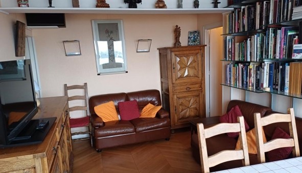 Logement tudiant Location T2 Vide Paris 10me arrondissement (75010)