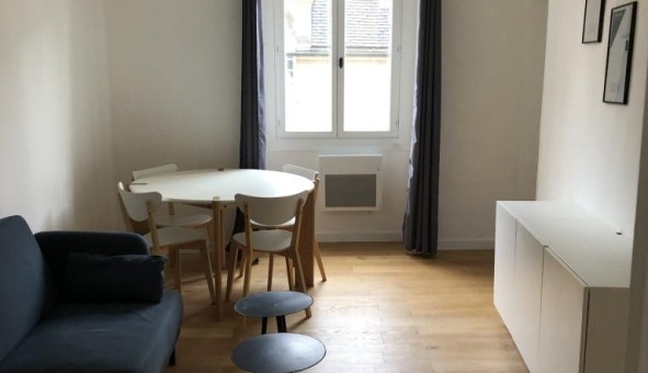 Logement tudiant Location T2 Vide Paris 10me arrondissement (75010)